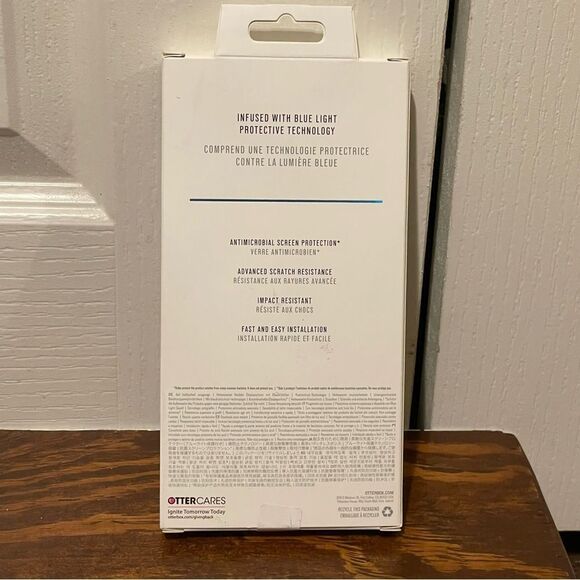 NIB Otterbox Screen Protector iPhone 14 Pro Max Alpha Flex Blue Light Guard - Picture 3 of 7